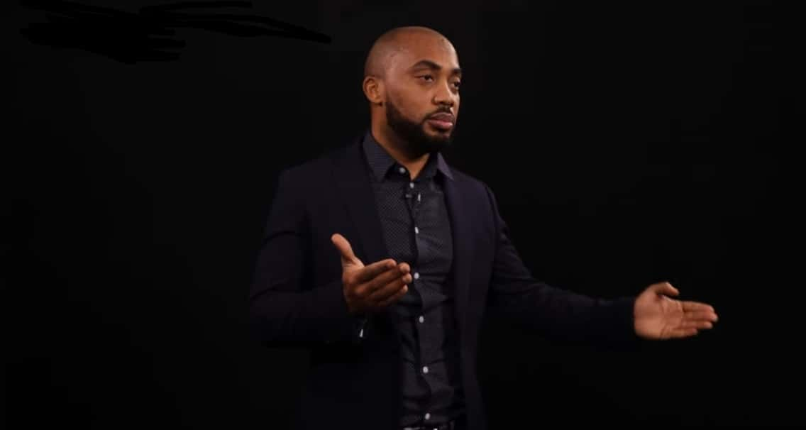 Mohamed Bajrafil : "Notre manière de concevoir nos rapports avec l’Etat français est réellement problématique" 3/6