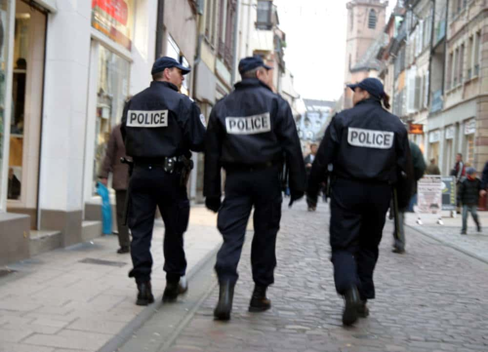 Terrorisme : un groupe néonazi projetait des attaques contre des mosquées et synagogues