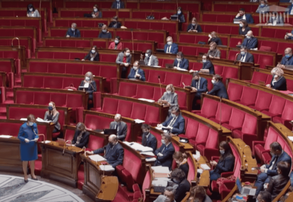 Pandémie : le variant islamophobe repoussé de justesse au Parlement