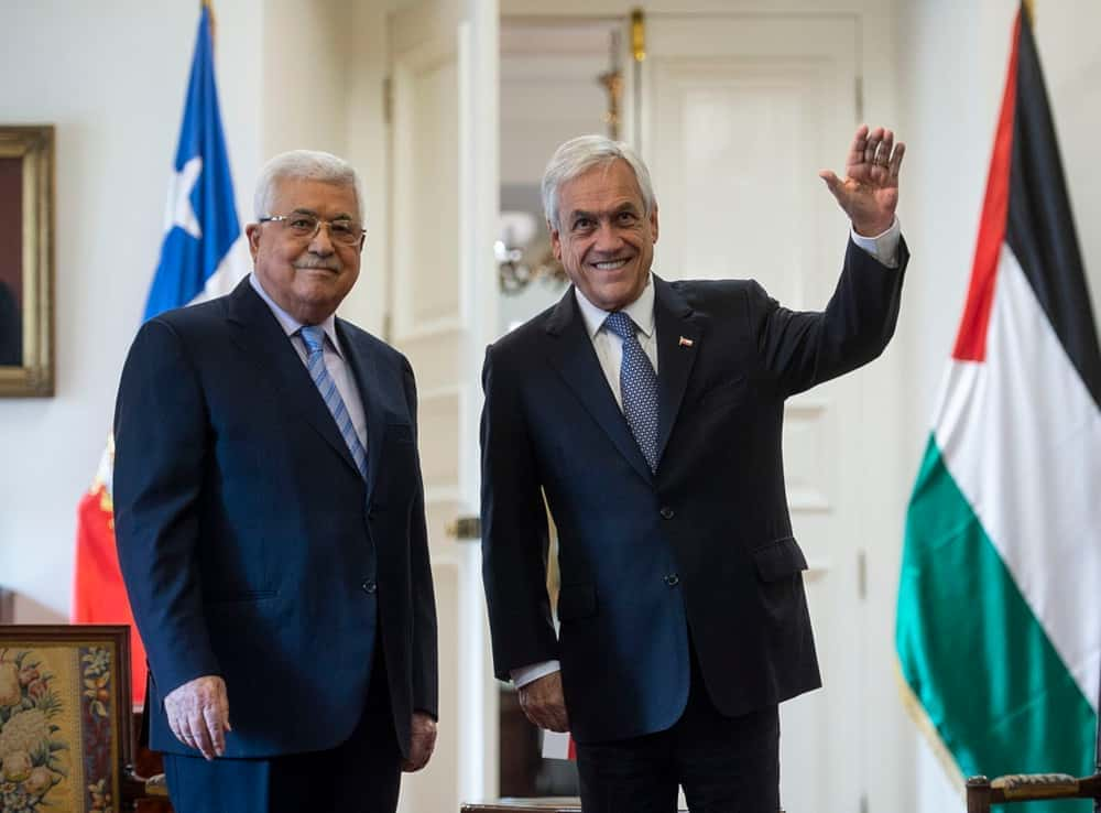 Le Monde réclame le départ de Mahmoud Abbas
