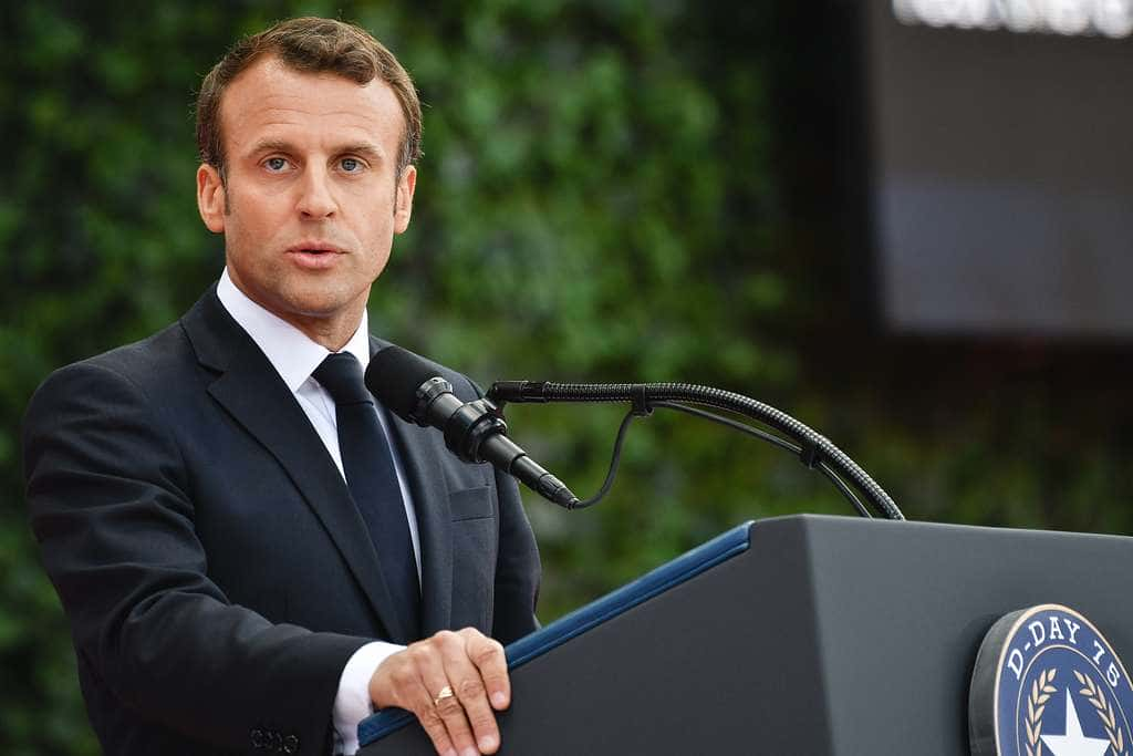 « Décivilisation » : quelle est l'origine du mot employé par Macron ?