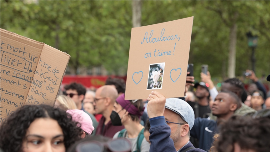 «&nbsp;L’islamophobie tue en France&nbsp;» : les hommages rendus à Aboubakar