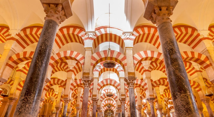 Incendie à Cordoue : la grande mosquée échappe au pire