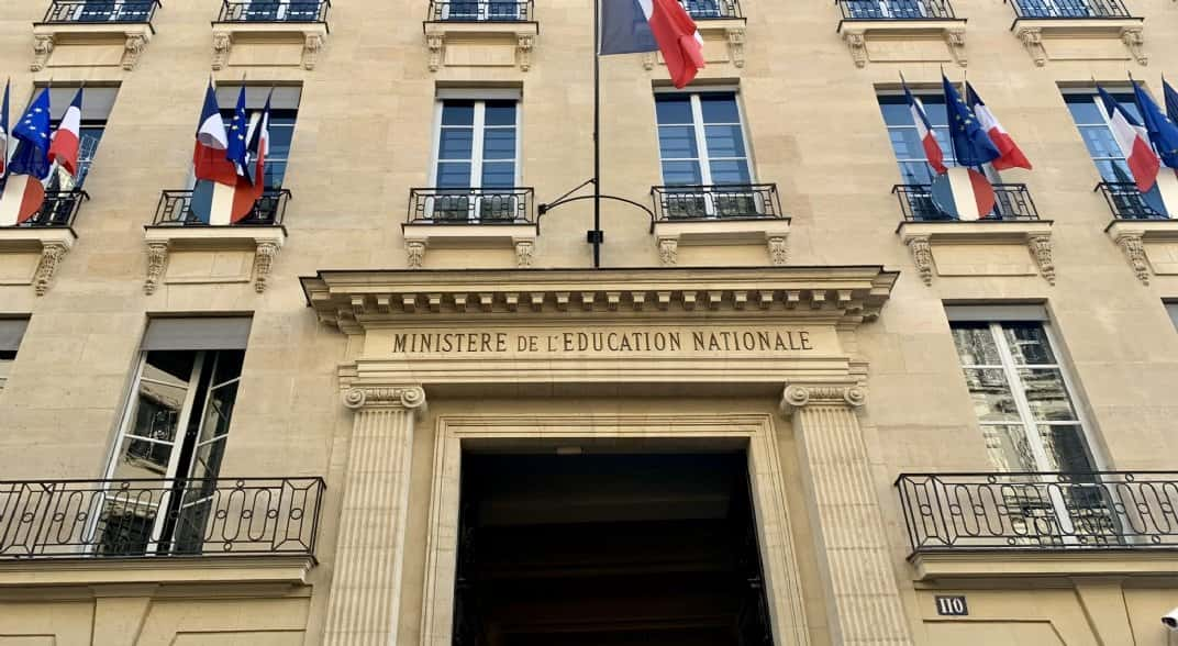 Les mesures « inquiétantes » du RN pour l'Éducation nationale