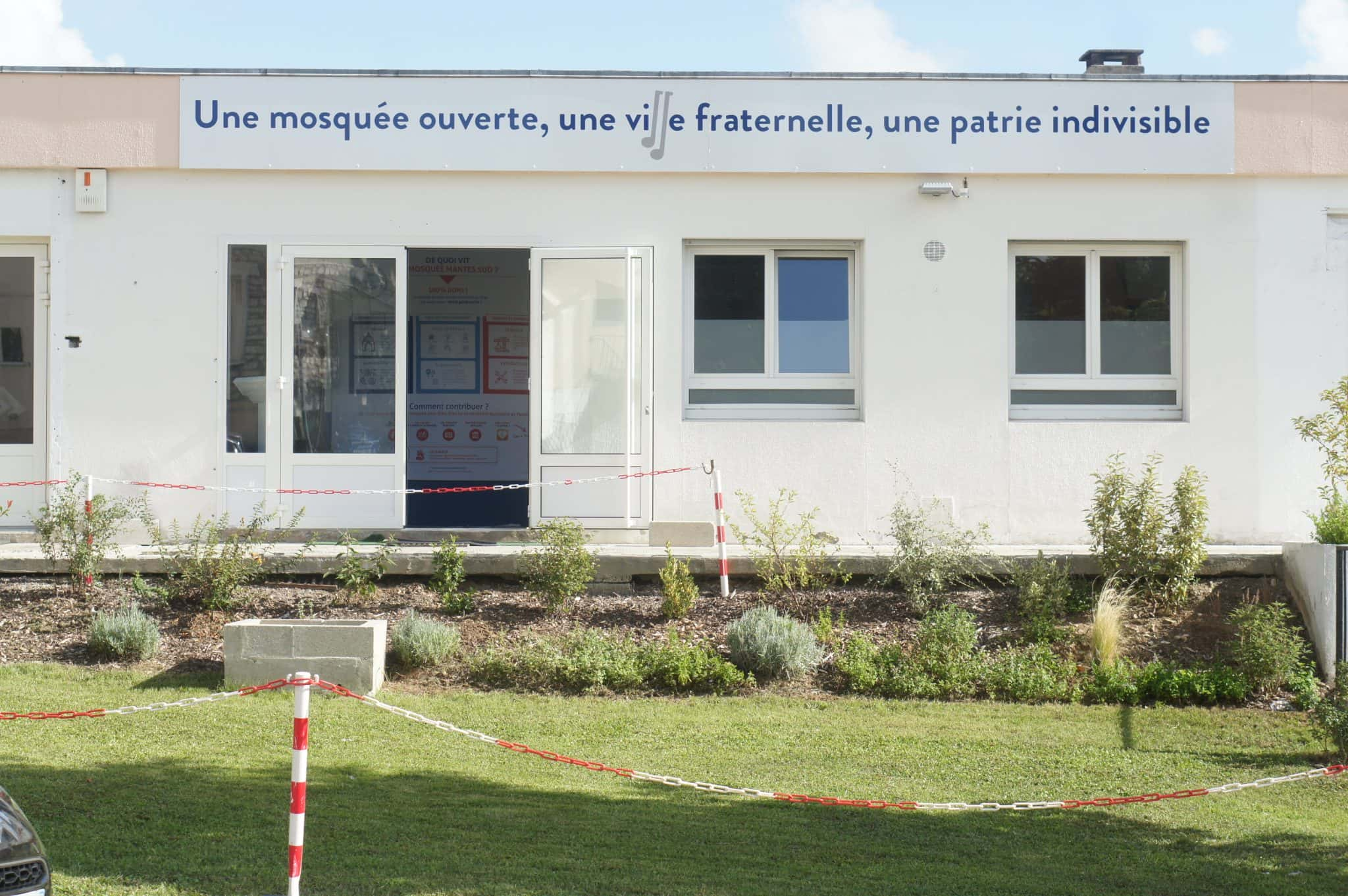 Justice : la mosquée de Mantes-la-Ville contrainte de fermer ses portes