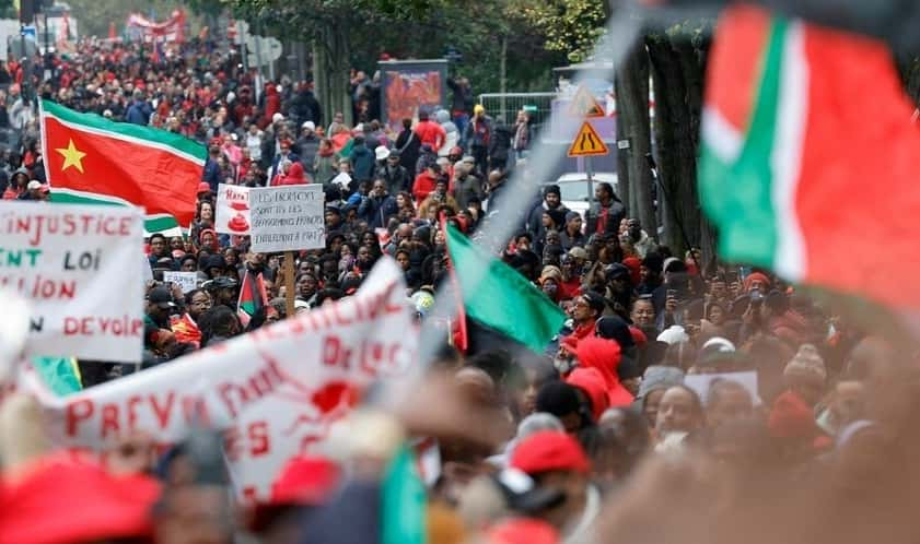 Martinique : mobilisation à Paris de la diaspora antillaise contre "la vie chère"