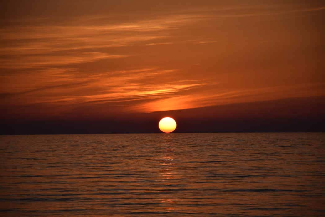 Le soleil se couche sur l'Occident