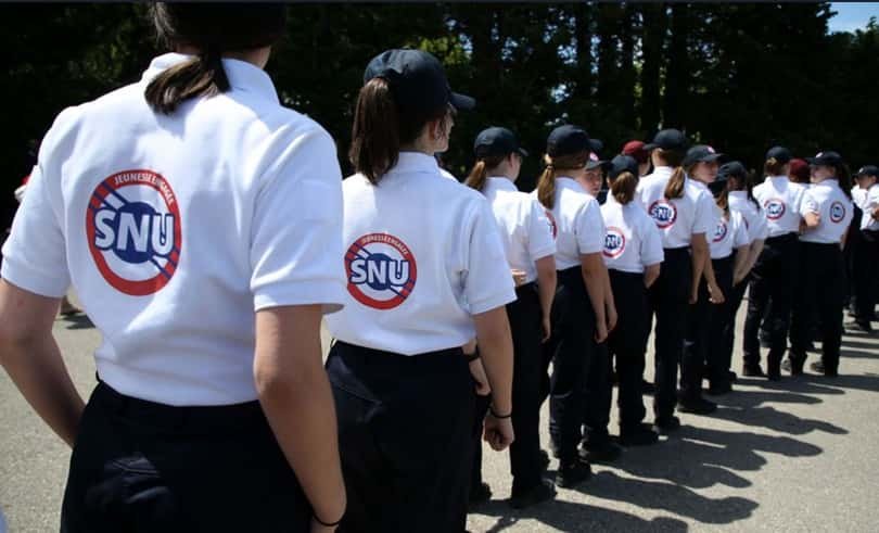 Le Sénat coupe les vivres du Service National Universel (SNU)